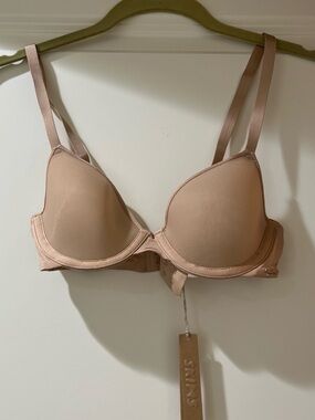 SKIMS Nude Light Beige T-Shirt Bra